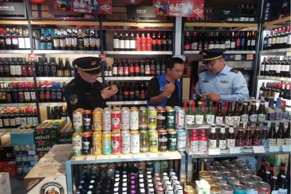 天水市四措并舉，扎實推進“特供酒”清源打鏈專項行動，筑牢酒類經(jīng)營安全防線